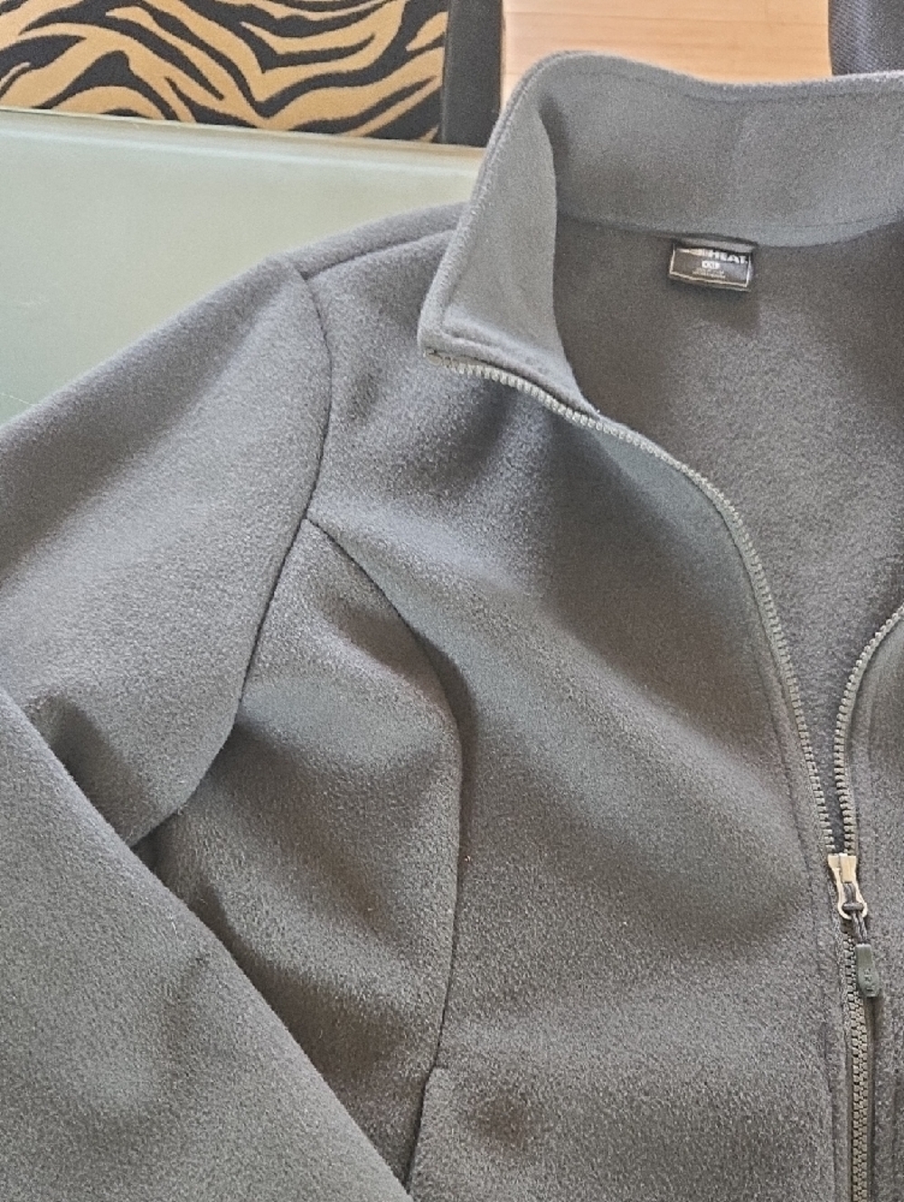 32 Degrees Gray Lightweight Fleece Jacket - Picture 4 of 12